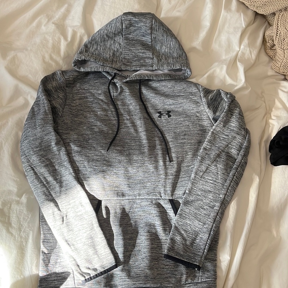 NWOT Static Gray Under Armour Hoodie